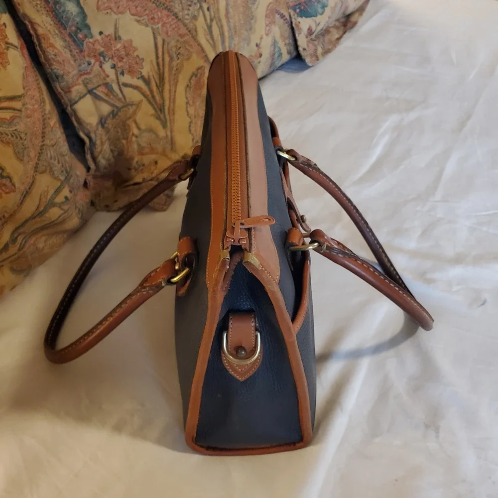 Dooney & Bourke Vintage All Weather Leather Tote Navy Blue Tan Brass Duck Fob